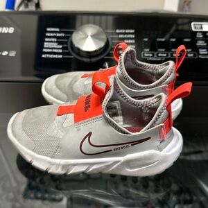 Nike Flex Toddler Size 11c Gray
